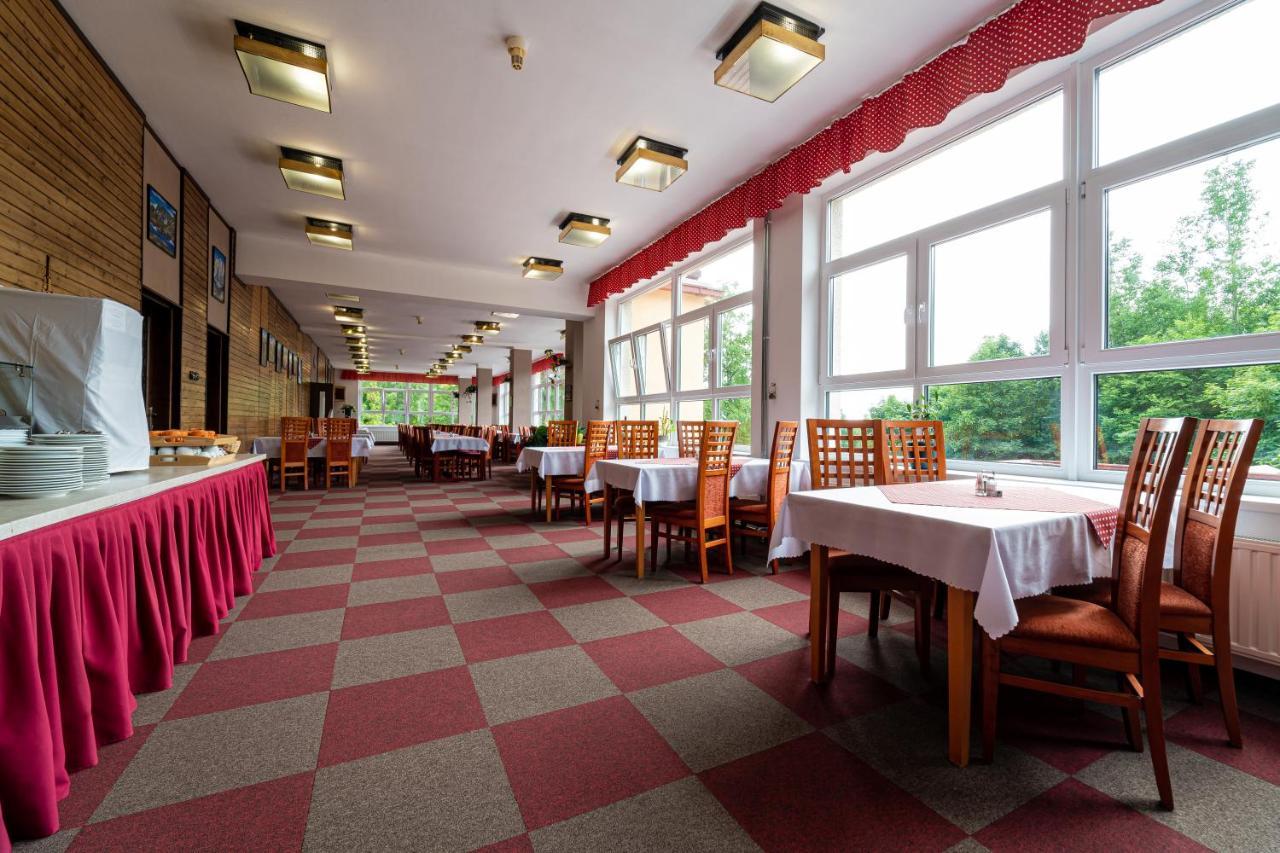 Hotel Sasanka Tatranská Lomnica Екстериор снимка