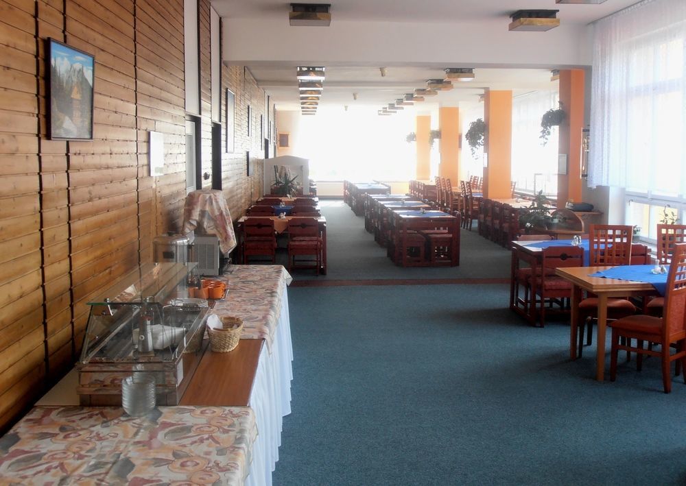 Hotel Sasanka Tatranská Lomnica Екстериор снимка